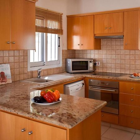 פרוטאראס Villa Charlotte מראה חיצוני תמונה