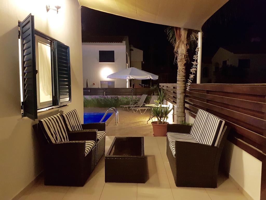 פרוטאראס Villa Charlotte מראה חיצוני תמונה
