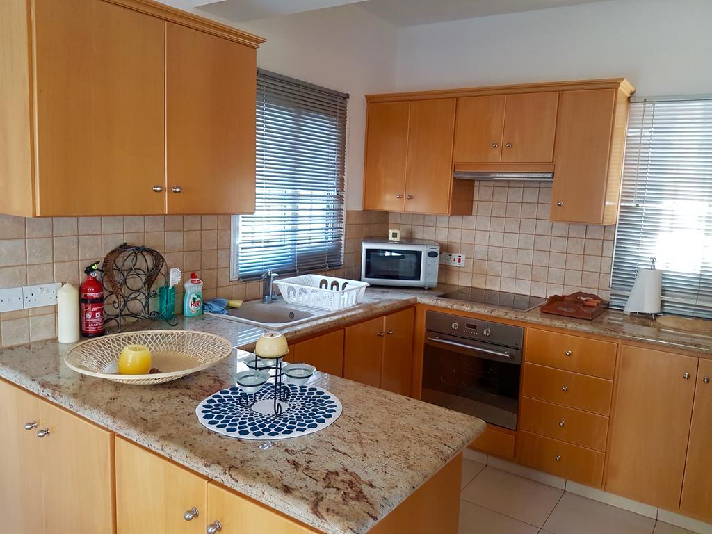 פרוטאראס Villa Charlotte מראה חיצוני תמונה