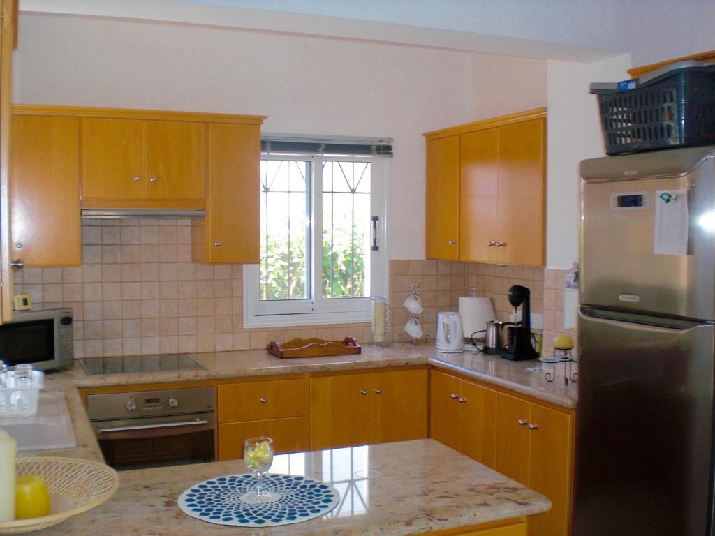 פרוטאראס Villa Charlotte מראה חיצוני תמונה