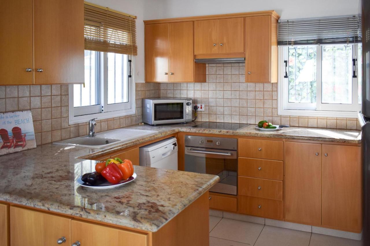 פרוטאראס Villa Charlotte מראה חיצוני תמונה