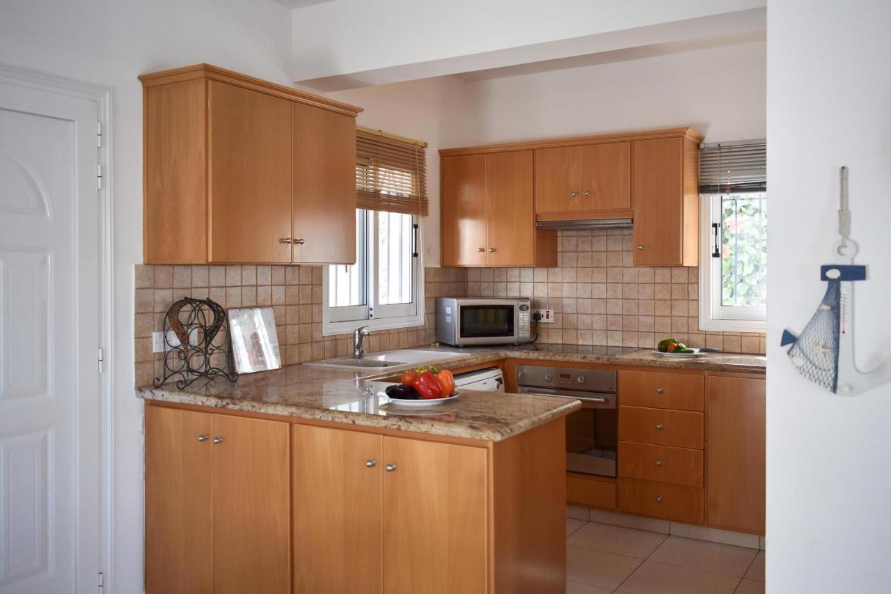 פרוטאראס Villa Charlotte מראה חיצוני תמונה