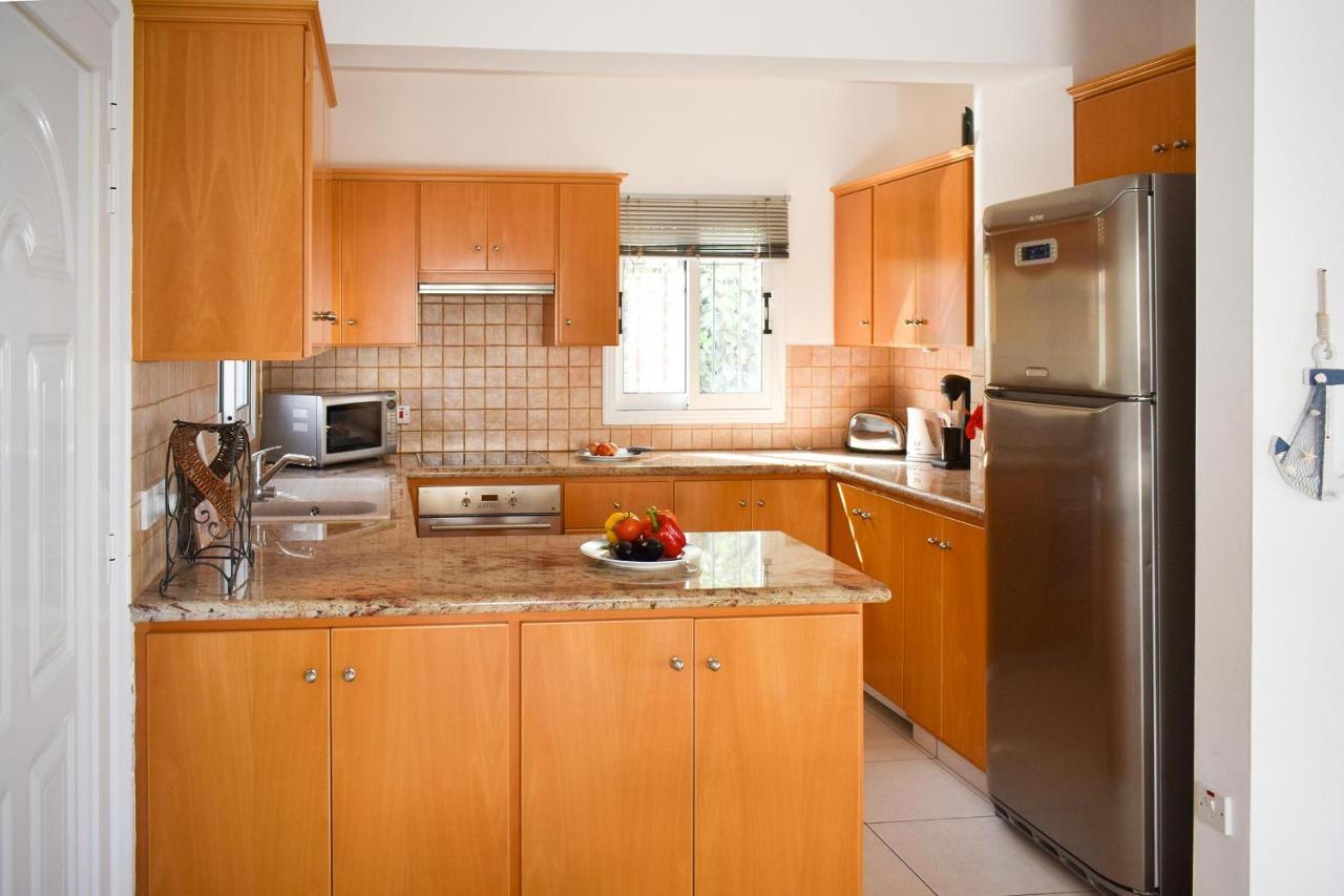 פרוטאראס Villa Charlotte מראה חיצוני תמונה